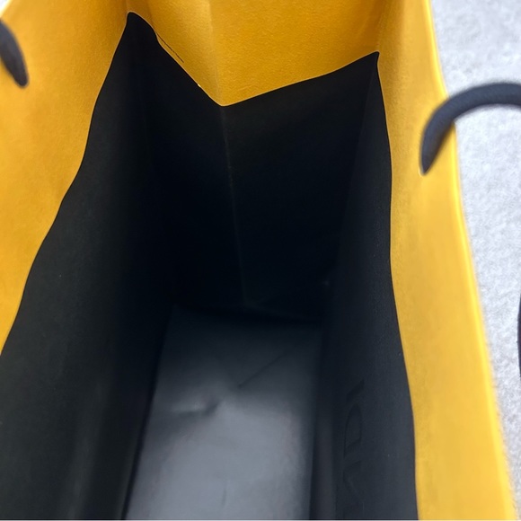 FENDI Paper Shopping Bag - Picture 10 of 10